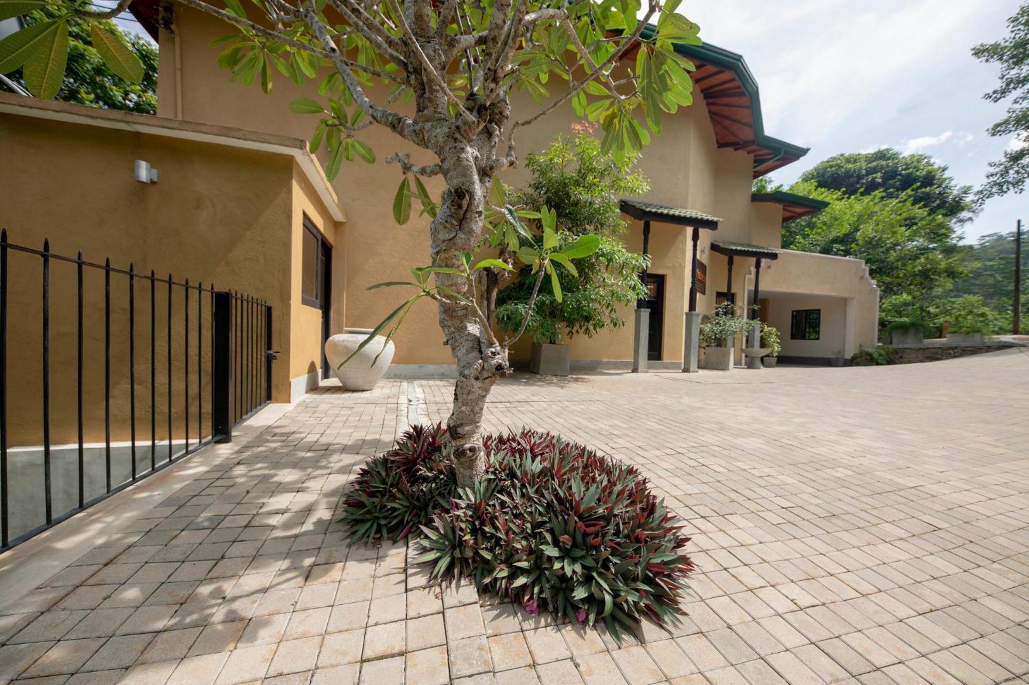 Melheim Kandy Villas Ngoại thất bức ảnh